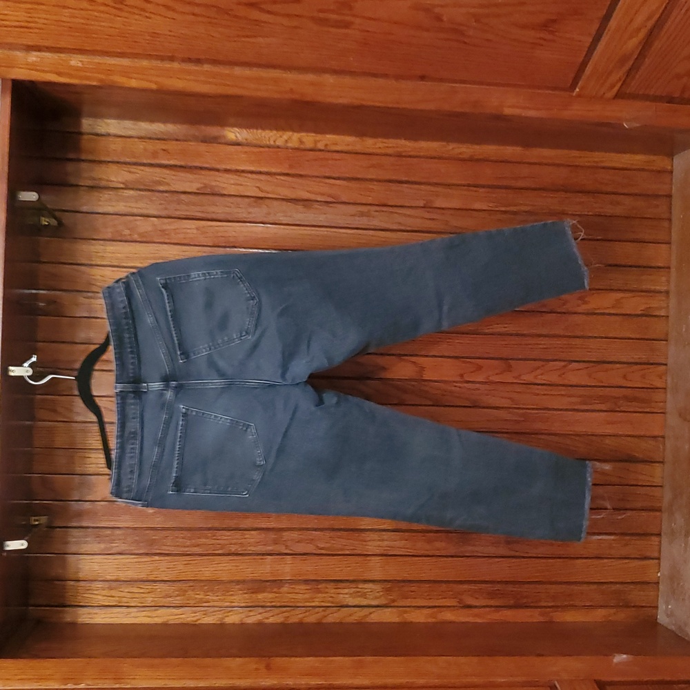 โค๏ธ 3 For $18 OLD NAVY Distressed Bluish Black Women Jeans Size 10 - Picture 9 of 11